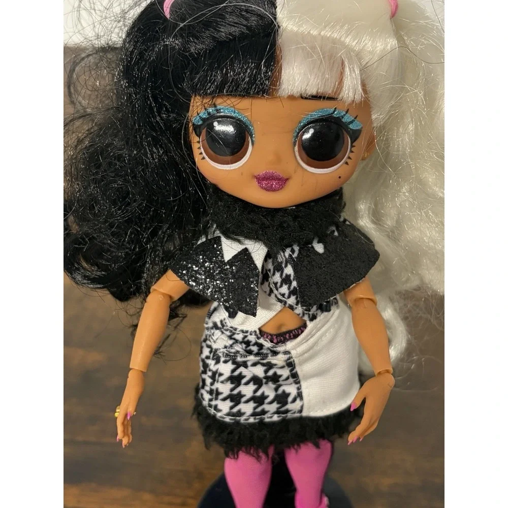 Lol Surprise OMG! Winter Disco Dollie Fashion Doll with Stand Accessories MGA